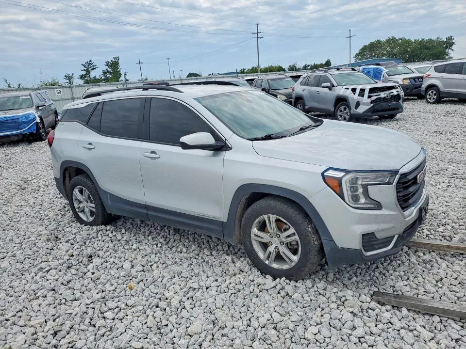 3GKALTEV2NL221972 — 2022 GMC TERRAIN photo 4