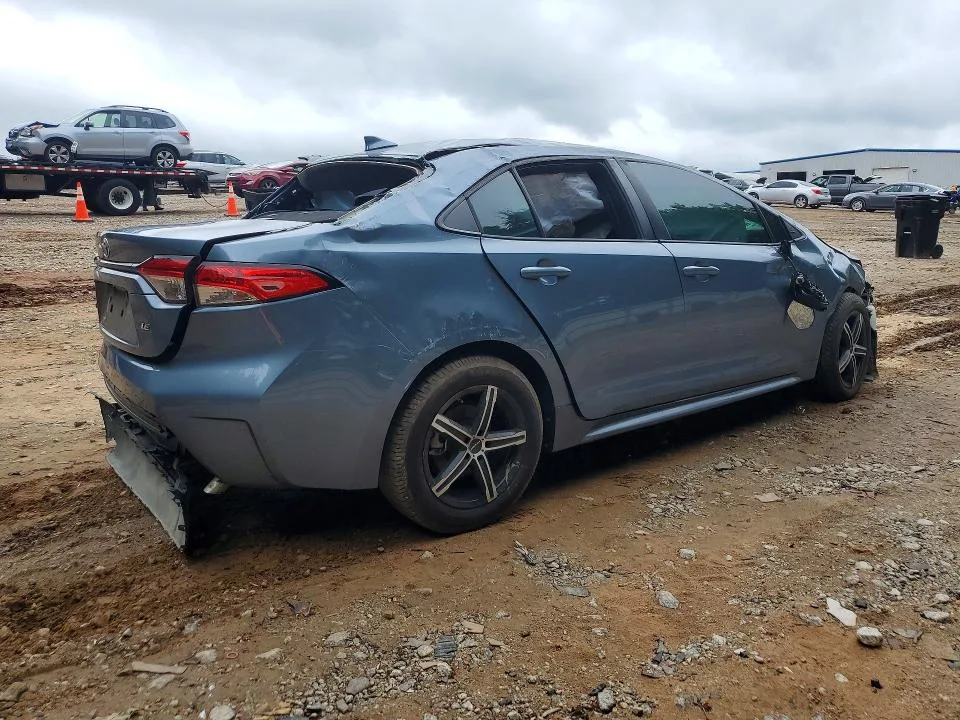 5YFEPMAE5MP176525 — 2021 TOYOTA COROLLA photo 3