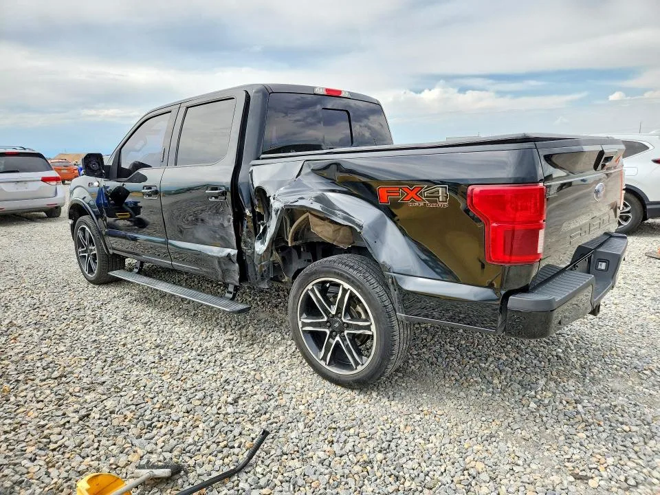 1FTEW1EG1JFD03268 — 2018 FORD F150 photo 2