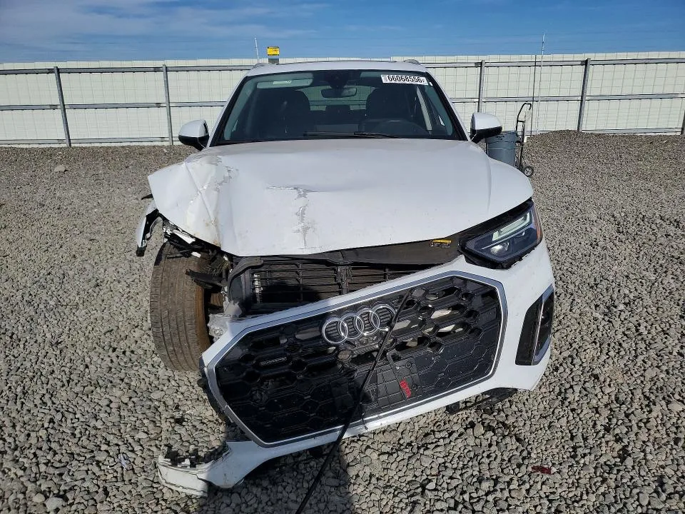 WA1EAAFY5P2001000 — 2023 AUDI Q5 photo 5