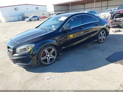 WDDSJ4EB1EN126147 — 2014 MERCEDES-BENZ CLA 250 photo 2
