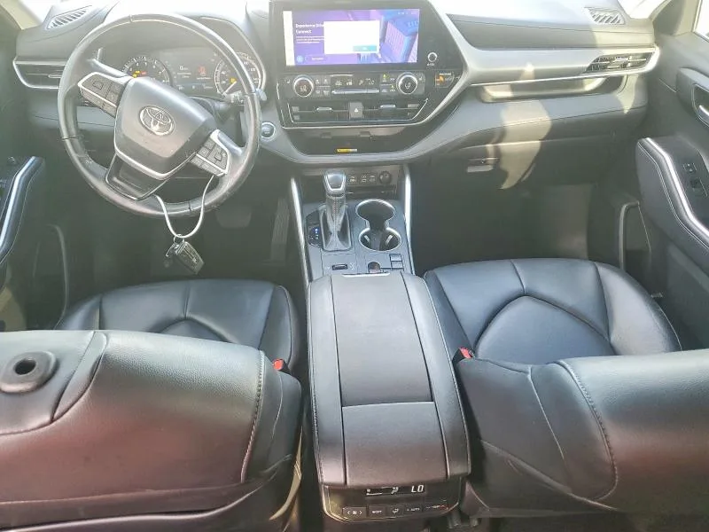 5TDKDRAH7PS521603 — 2023 TOYOTA HIGHLANDER photo 8