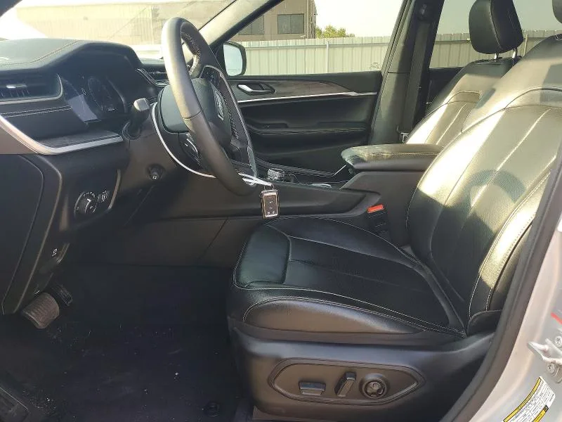 1C4RJKBG9R8602968 — 2024 JEEP GRAND CHEROKEE photo 7