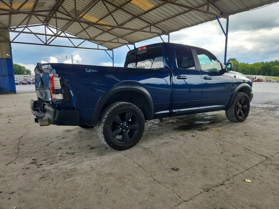 1C6RR7GTXKS736805 — 2019 RAM 1500 CLASSIC photo 3