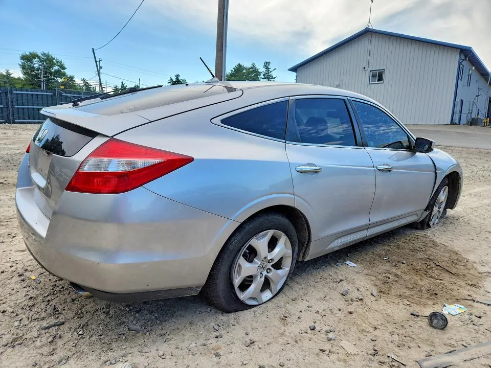 5J6TF2H59BL006222 — 2011 HONDA ACCORD CROSSTOUR photo 3