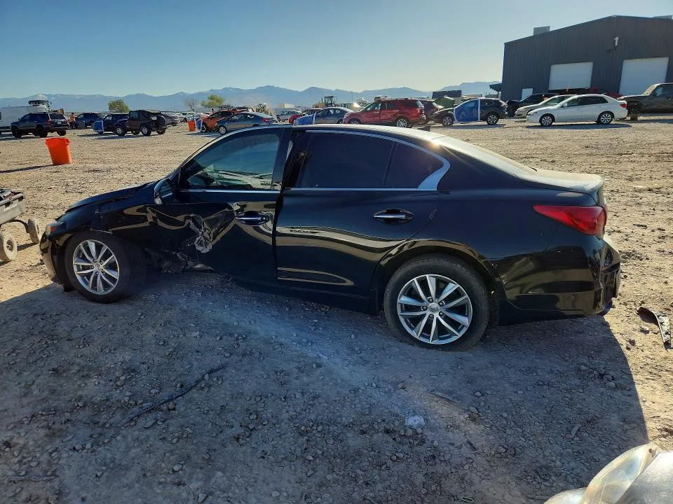 JN1BV7AR1FM422007 — 2015 INFINITI Q50 photo 2