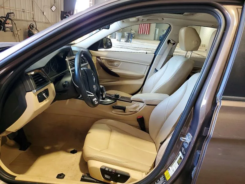 WBA3C3C5XEPV90040 — 2014 BMW 320 photo 7