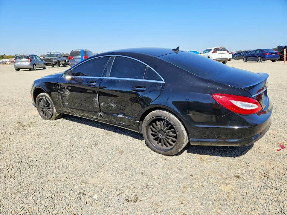WDDLJ9BB2DA089072 — 2013 MERCEDES-BENZ CLS photo 2