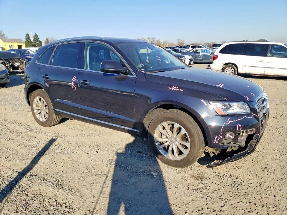 WA1C2AFP4HA067606 — 2017 AUDI Q5 photo 4
