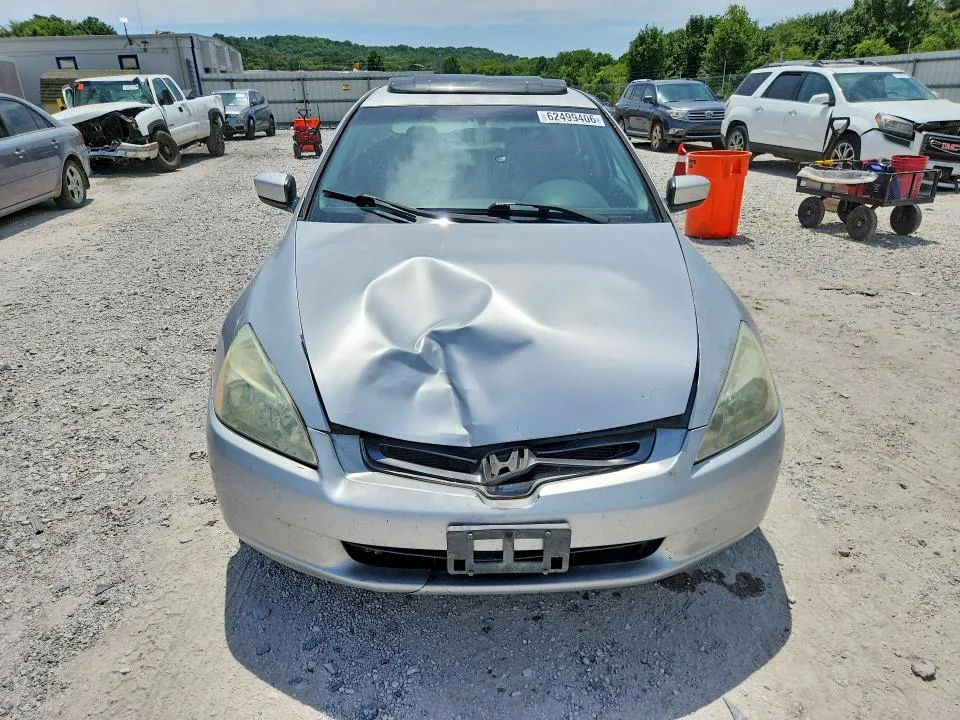1HGCM66564A000514 — 2004 HONDA ACCORD photo 5