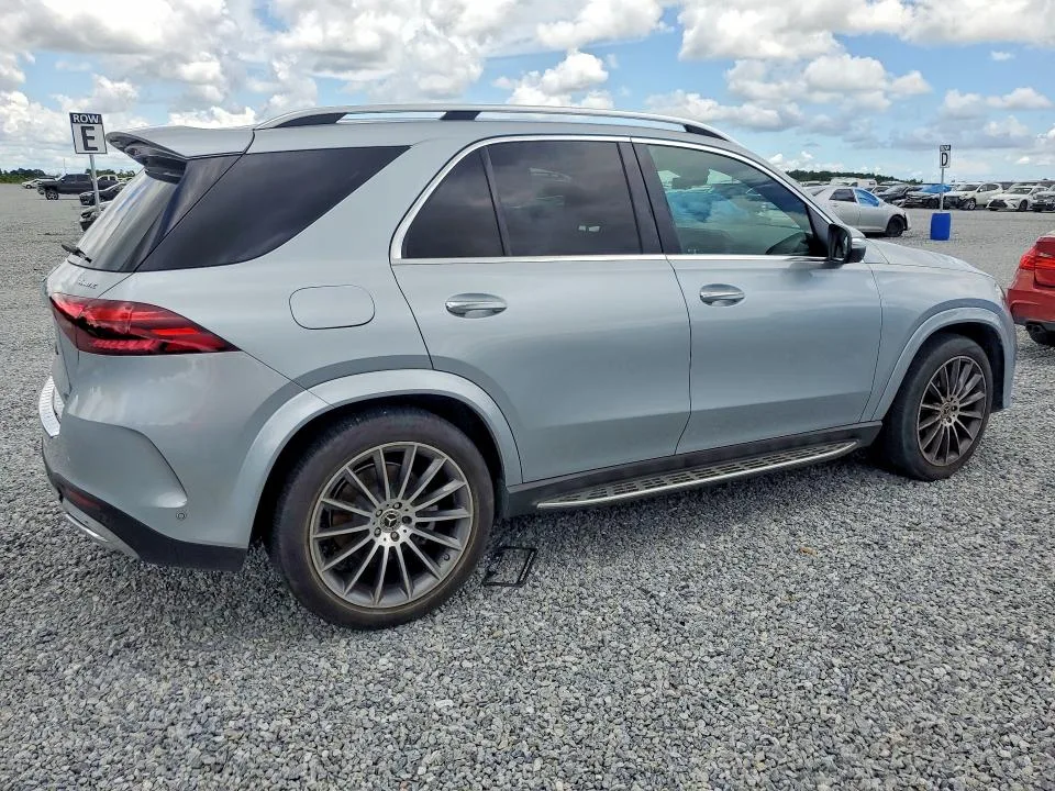 4JGFB4FB8RB065230 — 2024 MERCEDES-BENZ GLE photo 3