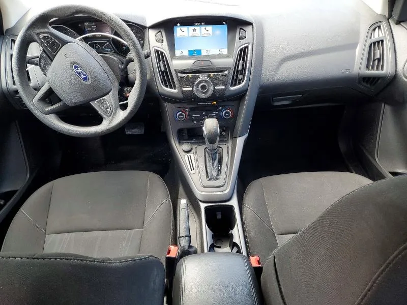1FADP3M25JL214126 — 2018 FORD FOCUS photo 8