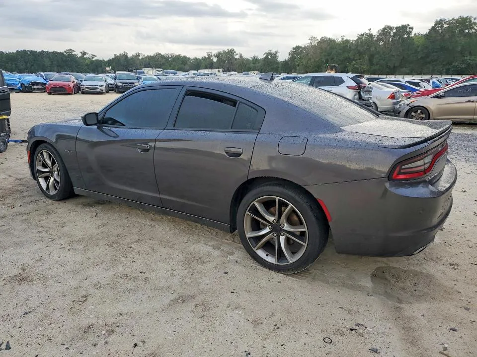 2C3CDXCT8GH104441 — 2016 DODGE CHARGER photo 2