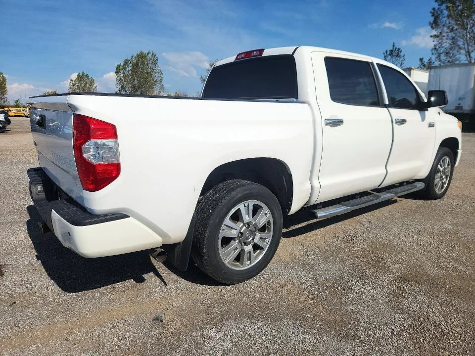 5TFAY5F14GX527857 — 2016 TOYOTA TUNDRA photo 3