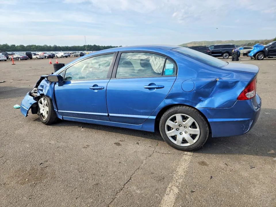 2HGFA1F52AH316742 — 2010 HONDA CIVIC photo 2
