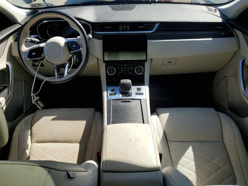 SADCJ2EX4NA701349 — 2022 JAGUAR F-PACE photo 8