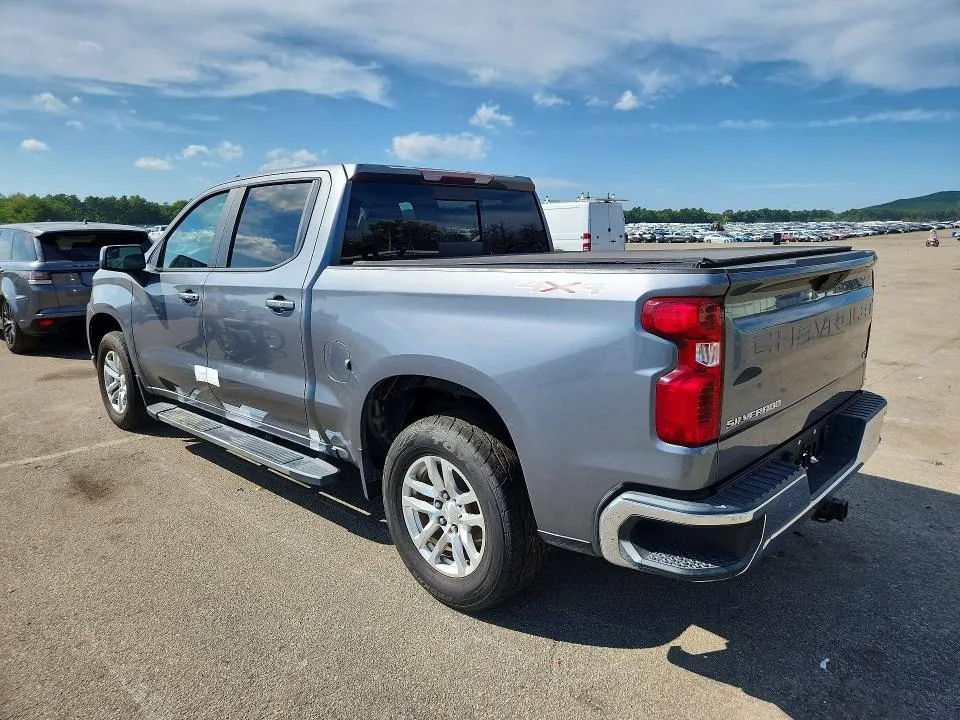 1GCUYDEDXKZ154310 — 2019 CHEVROLET SILVERADO photo 2