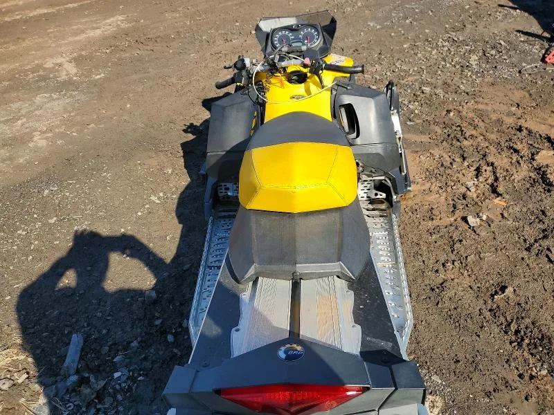 KMHGC4DD0CU201710 — 2009 SKI-DOO MXZ photo 5