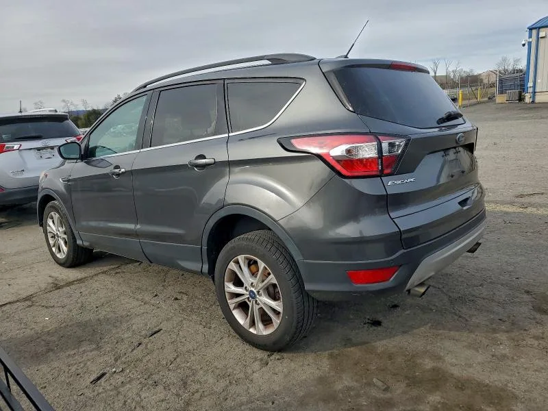 1FMCU9GD6HUC83342 — 2017 FORD ESCAPE photo 2