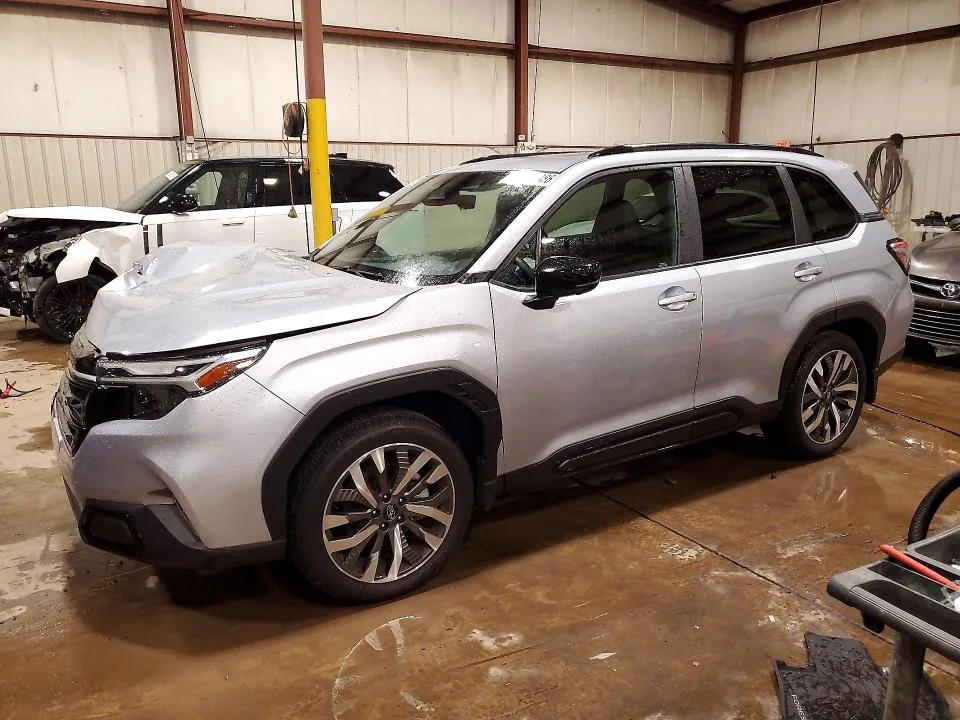 JF2SLDTC3SH591413 — 2025 SUBARU FORESTER