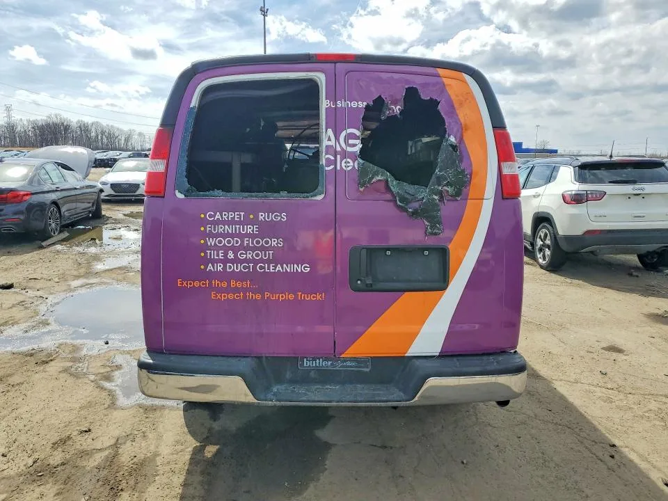 1GTZ7HF71N1140131 — 2022 GMC SAVANA photo 6