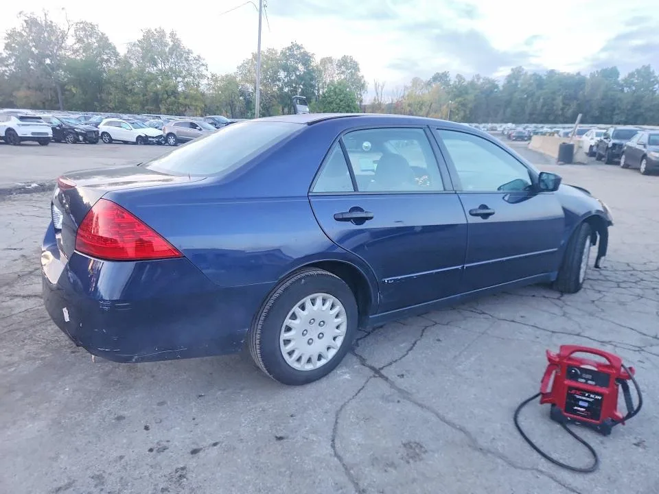 JHMCM56127C020207 — 2007 HONDA ACCORD photo 3