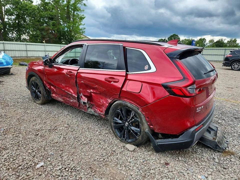 7FARS6H90PE001558 — 2023 HONDA CR-V photo 2