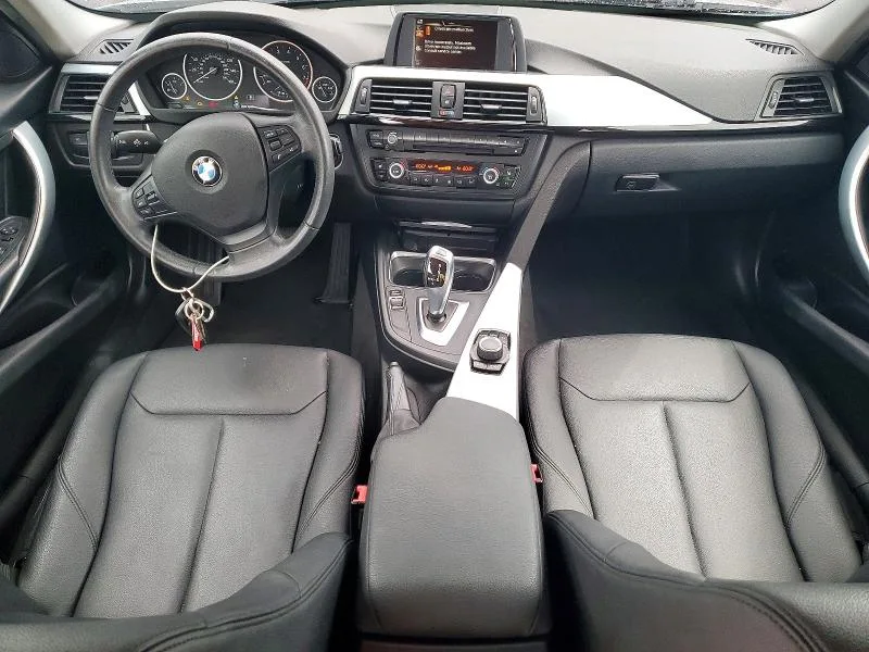 WBA3B1G55FNT63997 — 2015 BMW 320 photo 8