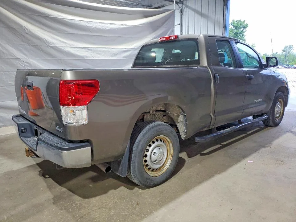5TFUM5F18BX024270 — 2011 TOYOTA TUNDRA photo 3