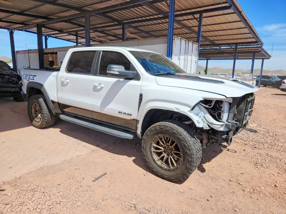 1C6SRFU98MN818327 — 2021 RAM 1500 photo 4