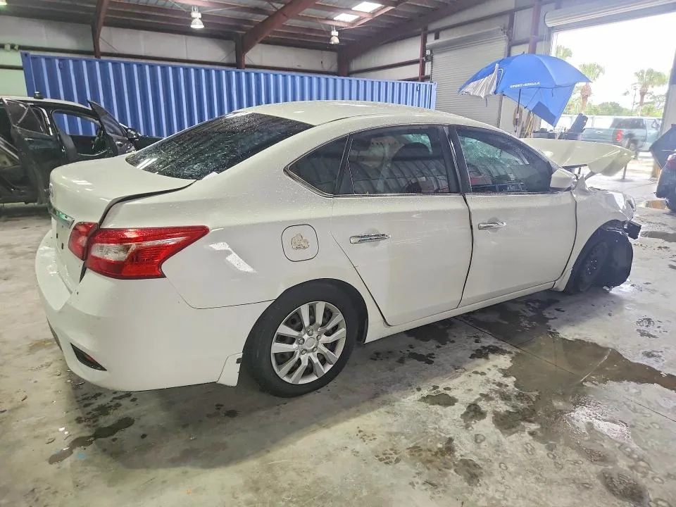3N1AB7APXHY259022 — 2017 NISSAN SENTRA photo 3
