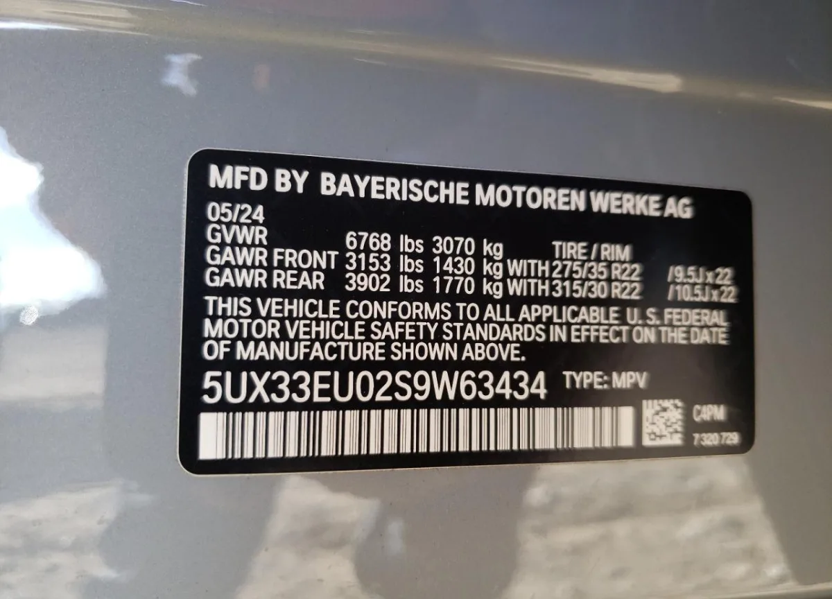 5UX33EU02S9W63434 — 2025 BMW X5 photo 12