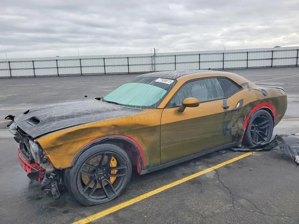 2C3CDZC98GH124625 — 2016 DODGE CHALLENGER