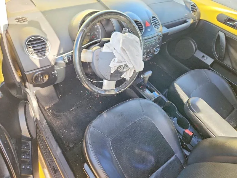 3VWRF31Y38M414536 — 2008 VOLKSWAGEN NEW BEETLE photo 8