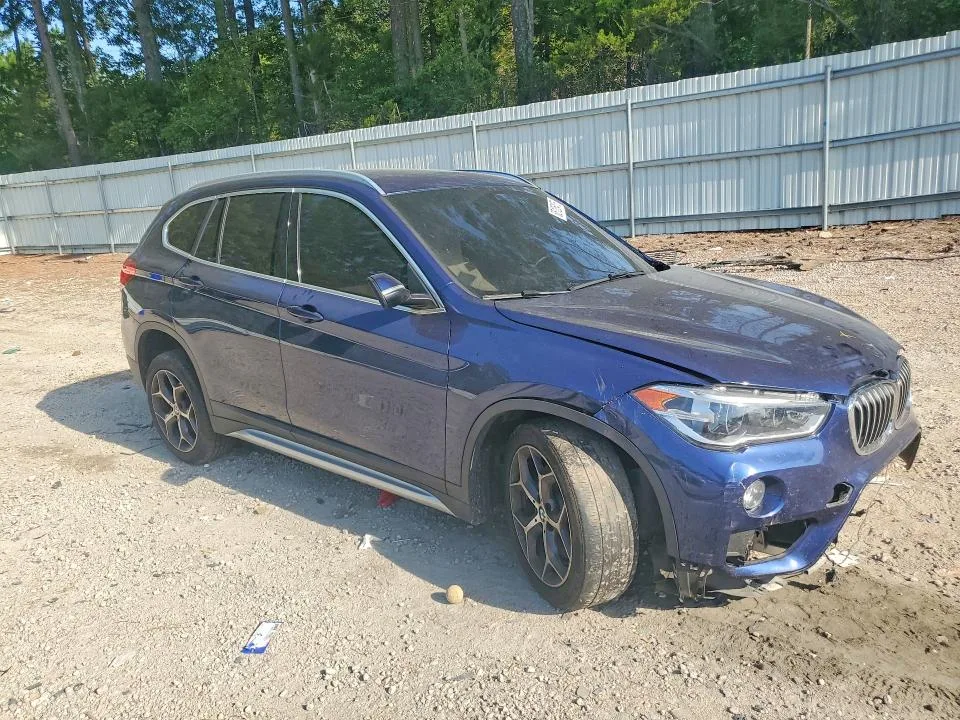 WBXHU7C55K3H44756 — 2019 BMW X1 photo 4