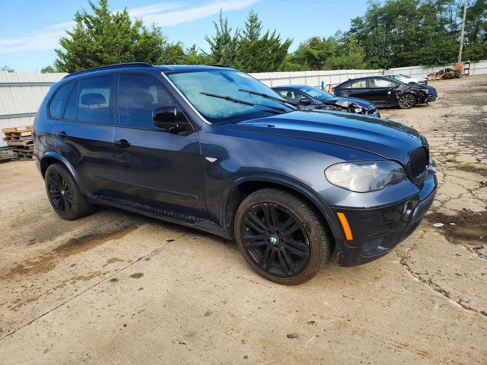 5UXZV4C59BL739360 — 2011 BMW X5 photo 4