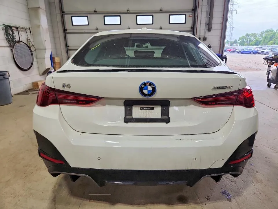 WBY43HD05SFT96362 — 2025 BMW I4 photo 6