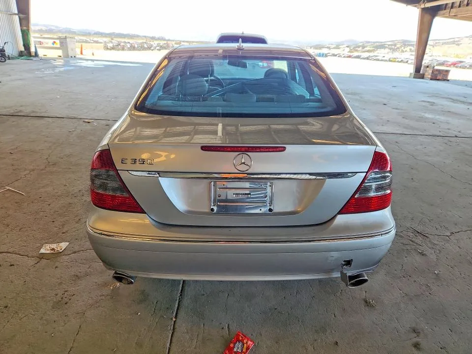 WDBUF56X57B049144 — 2007 MERCEDES-BENZ E photo 6