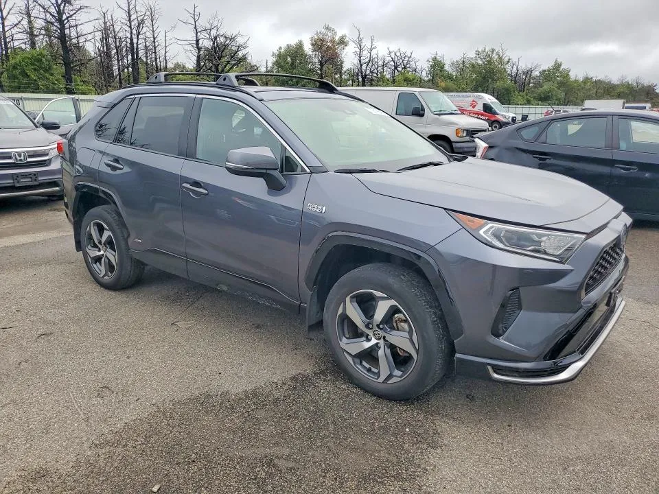 JTMAB3FV1MD012885 — 2021 TOYOTA RAV4 PRIME photo 4