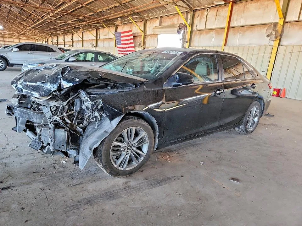 4T1BF1FK6GU528694 — 2016 TOYOTA CAMRY photo 2
