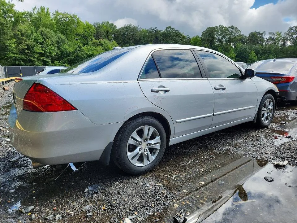 1HGCM56867A200897 — 2007 HONDA ACCORD photo 3