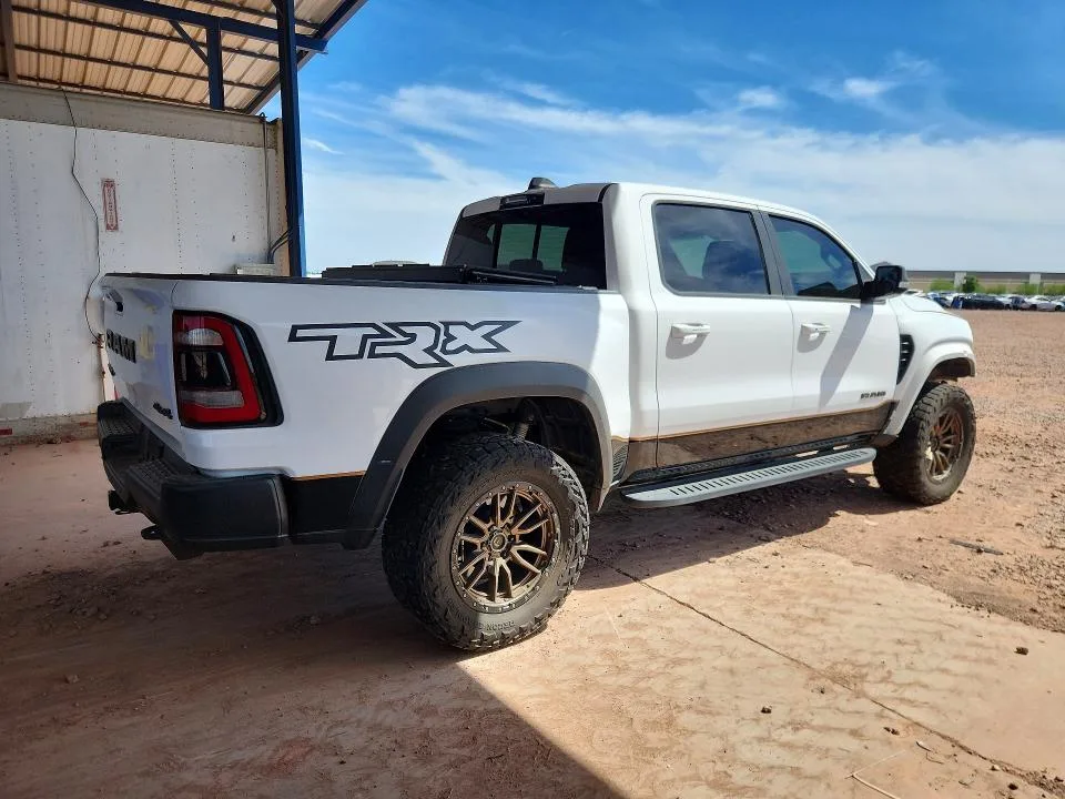 1C6SRFU98MN818327 — 2021 RAM 1500 photo 3