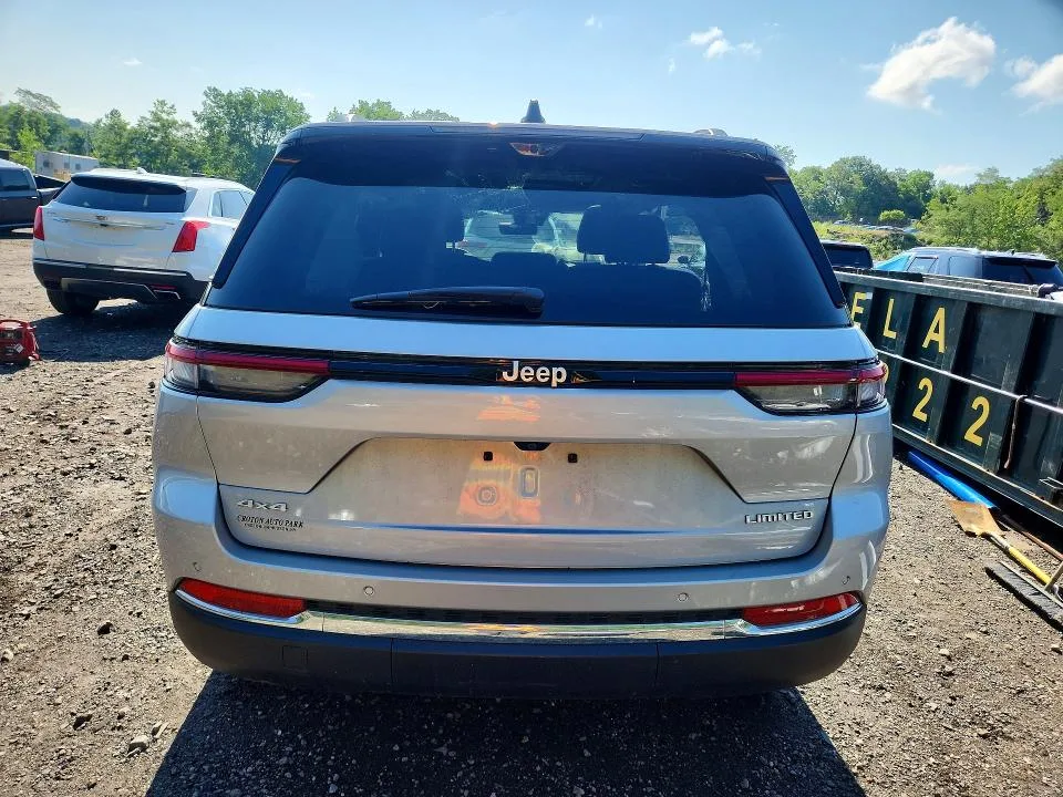 1C4RJHBG3SC337616 — 2025 JEEP GRAND CHEROKEE photo 6