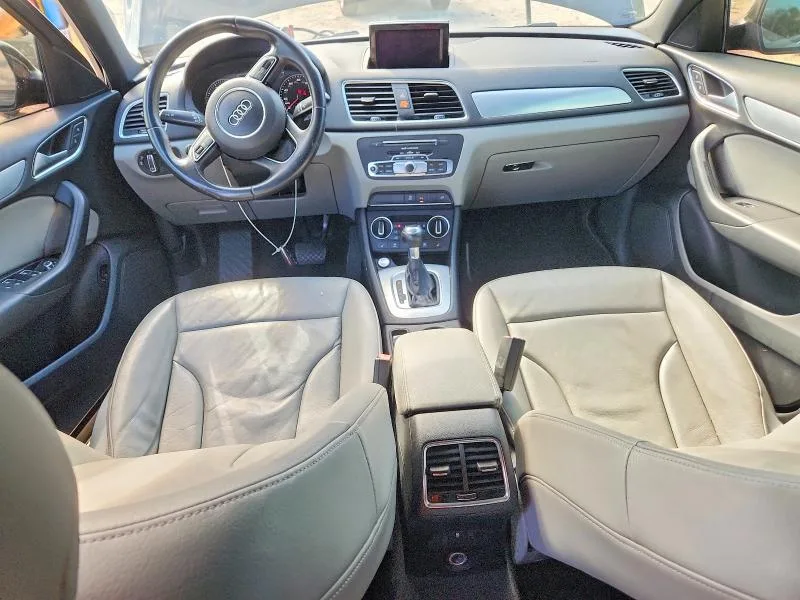 WA1BCCFS2JR001068 — 2018 AUDI Q3 photo 8