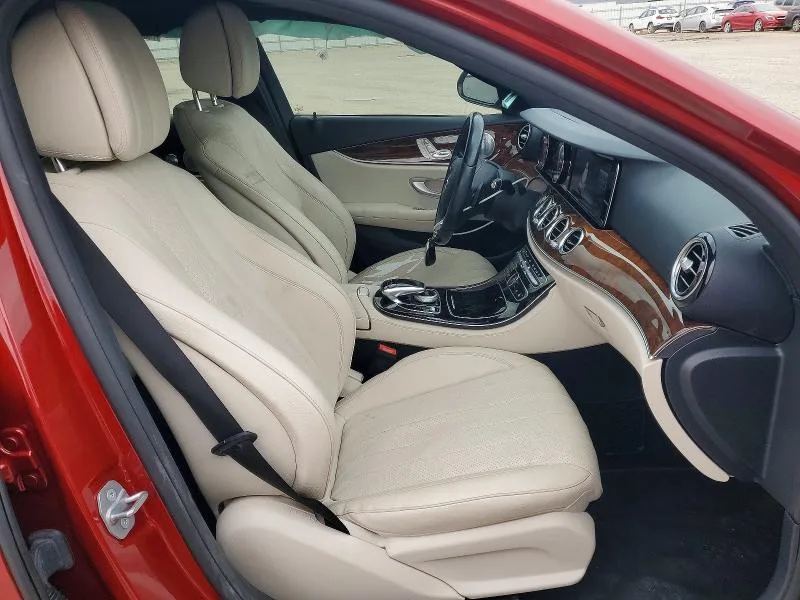 WDDZF4JBXHA033712 — 2017 MERCEDES-BENZ E photo 7