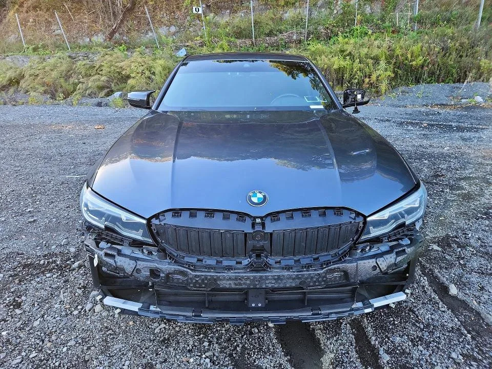 3MW5R7J04N8C23462 — 2022 BMW 330XI photo 5