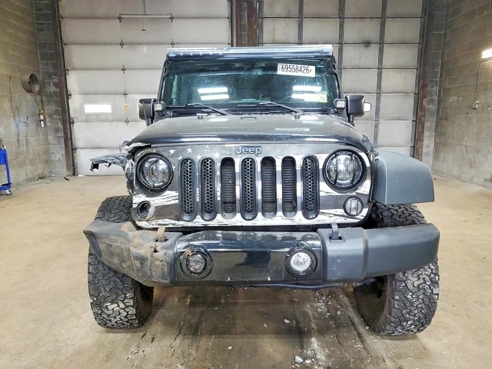 1C4BJWDG6EL327380 — 2014 JEEP WRANGLER UNLIMITED photo 5