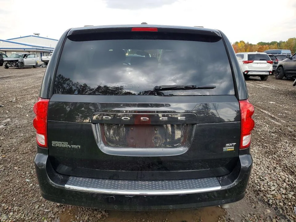 2C4RDGCG8HR605544 — 2017 DODGE GRAND CARAVAN photo 6