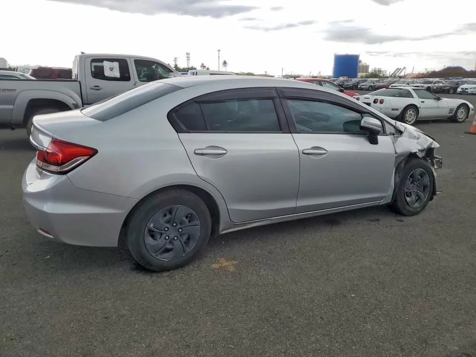 2HGFB2F57FH536677 — 2015 HONDA CIVIC photo 3