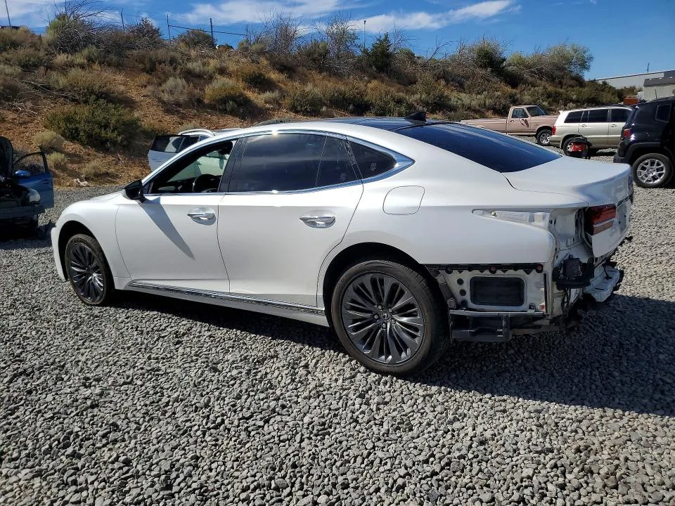 JTHC5LFF4J5001084 — 2018 LEXUS LS photo 2